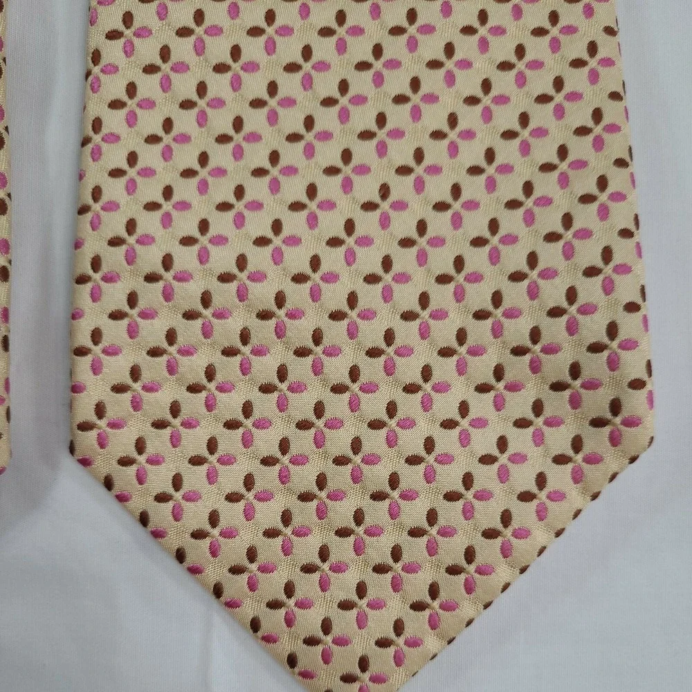 J. Crew 100% Silk Neck Tie Men's Made In Italy Cream Pink Brown Geometric Design